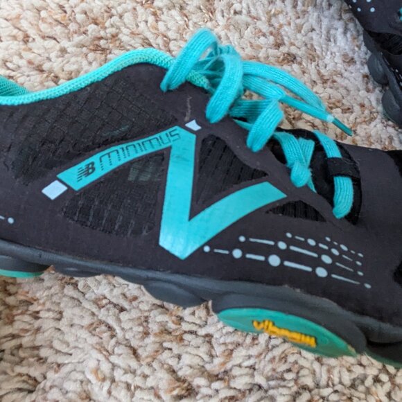 New Balance Women’s Minimus Zero Trail Running Shoes – Size 7 – Black – Used Go - Picture 10 of 10